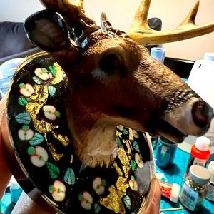 Resin base Buck deer head